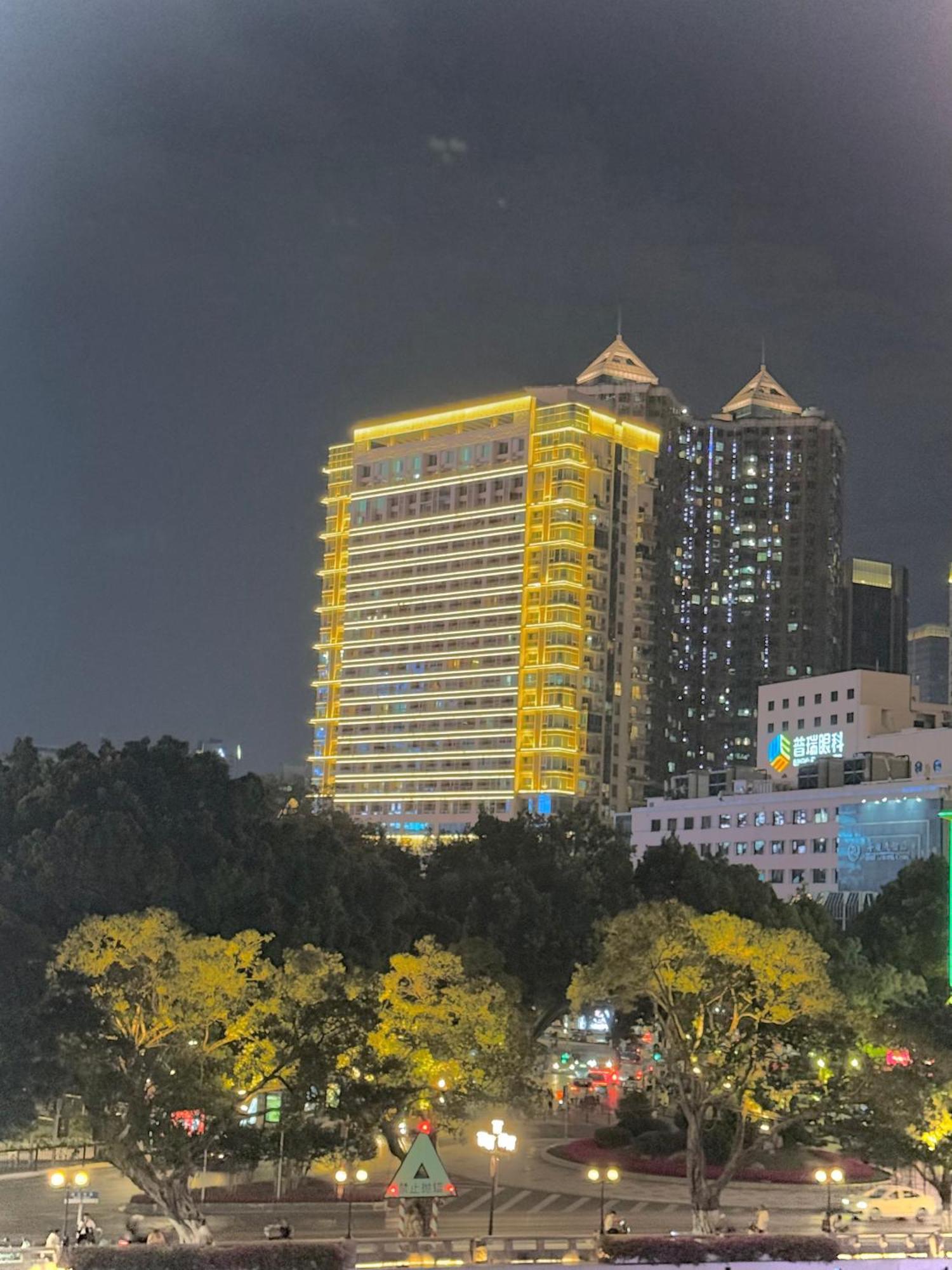 Waifiden Guangzhou Haizhu Square Wanyi Apartment Eksteriør billede